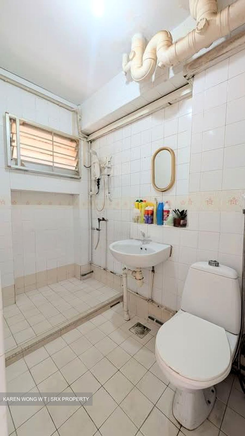 Blk 160 Pasir Ris Street 13 (Pasir Ris), HDB Executive #574553591